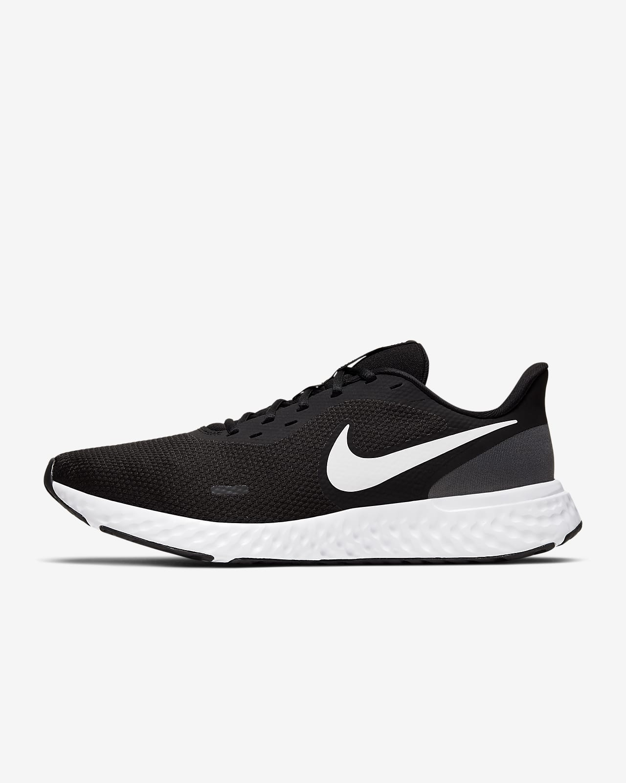 Nike Revolution 5